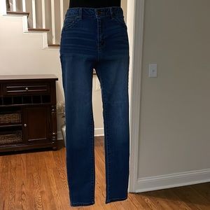 Size 8 d jeans skinny fit